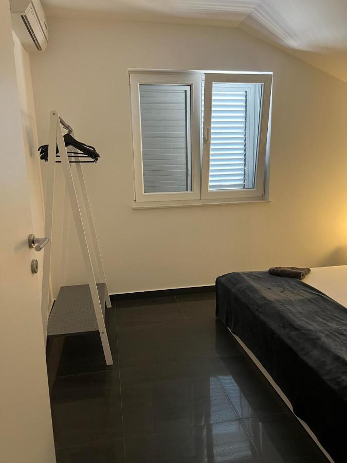 Apartment Vodice - Lovric Εξωτερικό φωτογραφία