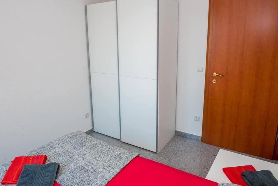 Apartment Vodice - Lovric Εξωτερικό φωτογραφία